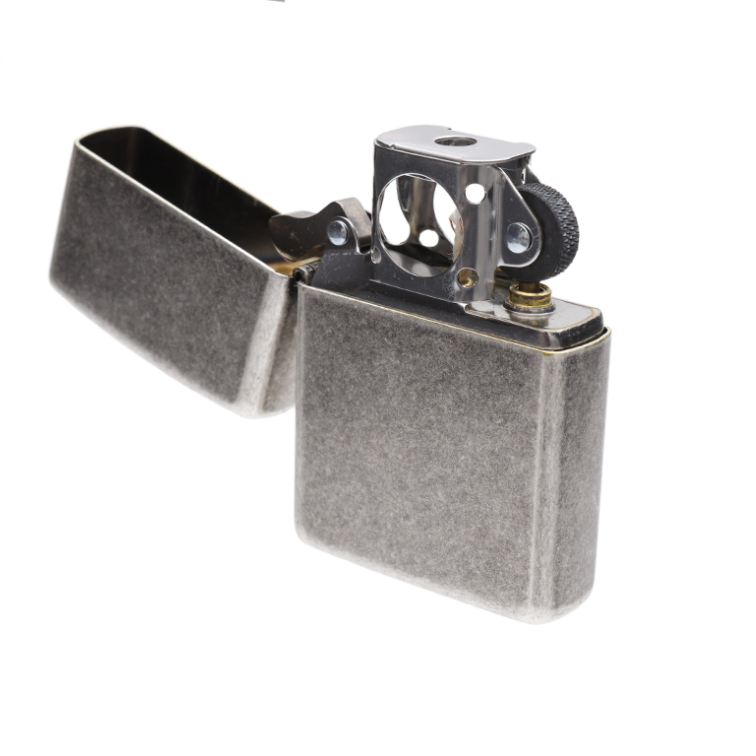 Zippo Classic Antique Silver Pipe Lighter - Image 2